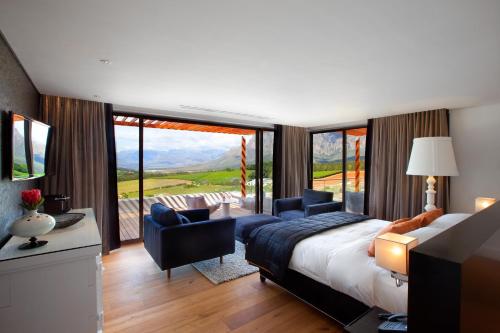 Book the Superior Room with Jacuzzi  Superior Room with Jacuzzi 