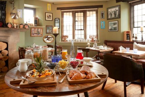 ห้องอาหาร, Burford House BH in เบอร์ฟอร์ด