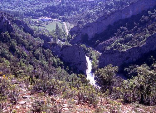  Casa Orduna Autural in Berdún