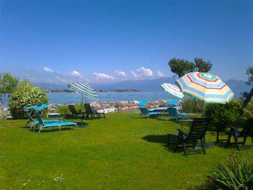 Surrounding environment, Albergo Il Biancospino in Sirmione