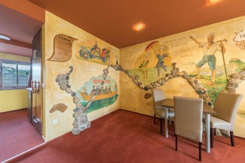 Instalaciones, Pension Union in Bled