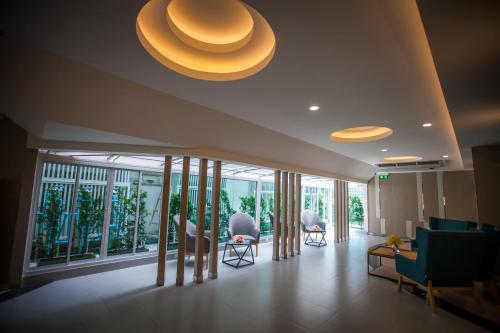 Lobby, Golden City Rayong Hotel near Star IT Center