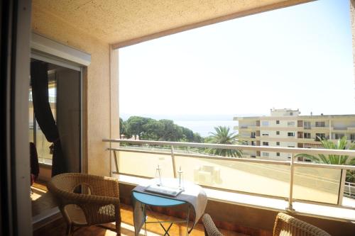 T2 Terrasse Vue Mer - Route des Sanguinaires 4