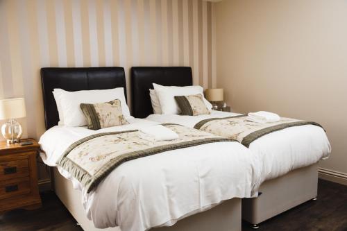 Glen Clova Hotel & Luxury Lodges Room Type - Standard Twin Room