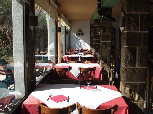 Restorāns, Hostal Mont-Rock in Sant Jaume De Llierca