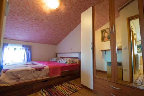 Apartment Hajdi - image 4