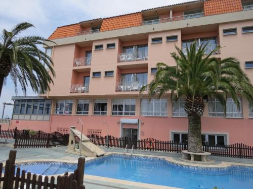 Hotel La Lanzada - image 13