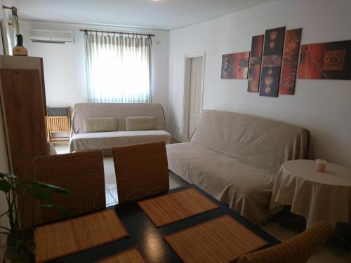 Seaside apartments and rooms - image 3