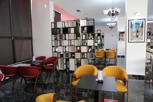 Krogs/atpūtas telpa, Hotel New York in Kamëz