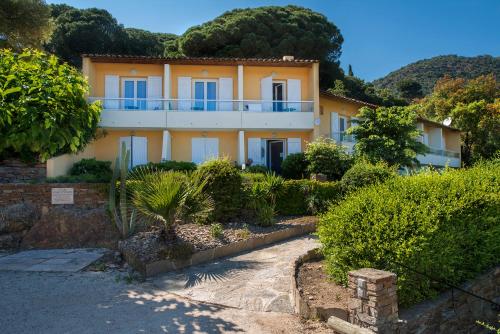 Hôtel-Club du Domaine d'Aiguebelle, USSIM Vacances – Le Lavandou