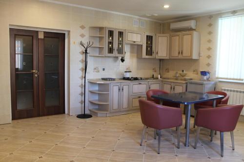 Pilot Guest House - Domodedovo - image 3