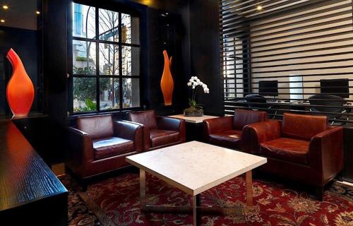 St Regis Hotel