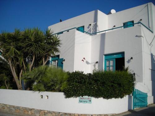 Gryspo's Hotel - image 4