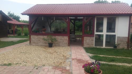 Rakoczi Vendeghaz in โปรอสซโล่