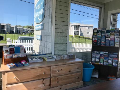 The Garlands Motel – Dennis Port, MA
