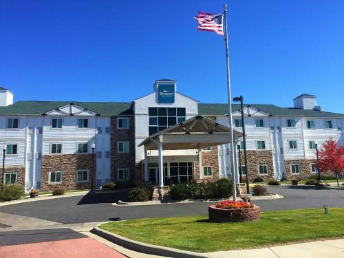 Baymont Inn & Suites Sheridan