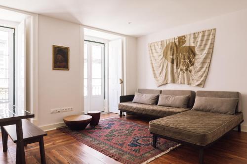 One-Bedroom Apartment image 10