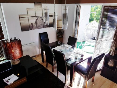 Warsaw King Size Apartment – khách sạn tại Ursus