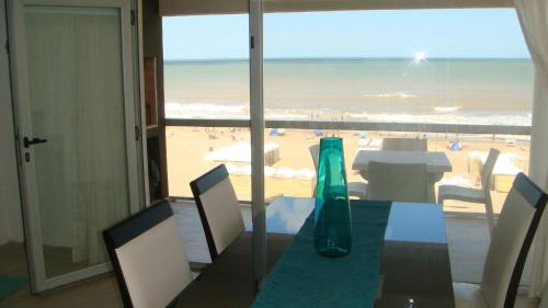 Pinamar Alquilo Departamentos Frente Al Mar - image 4
