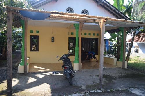 Ponari Suko Makmur Homestay