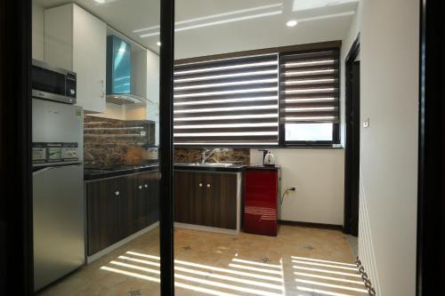 Kitchen, ARL CAT LINH HOTEL in Dong Da