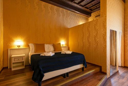 Canova Rooms in Spanish Steps - image 12
