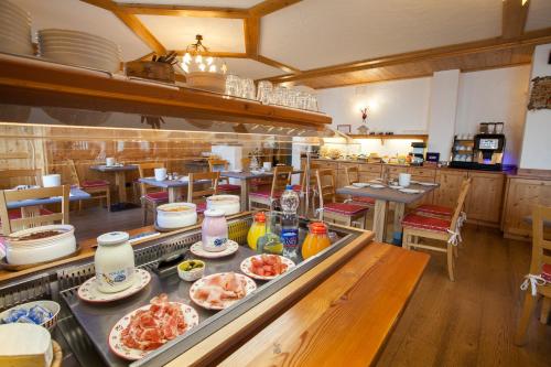 Hotel Vallée Blanche - image 2