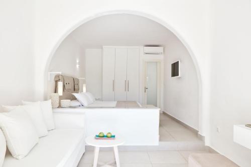 Santo Miramare Beach Resort - image 10