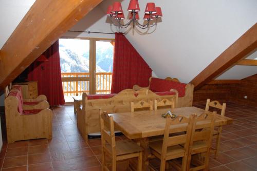 Résidence Labellemontagne Rochebrune LE VALLON**** - image 3