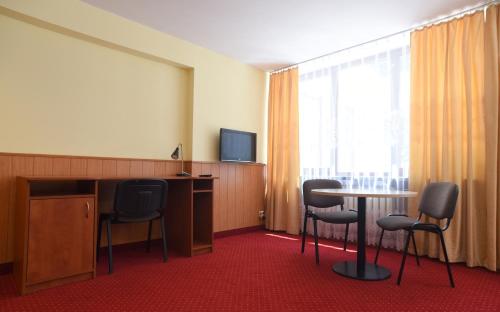 Dobre Miejsce Dom Rekolekcyjny – Warsaw, CO