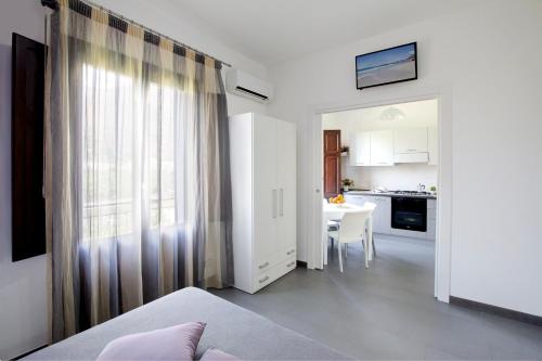 Case Vacanza Loria - Tap to explore photos