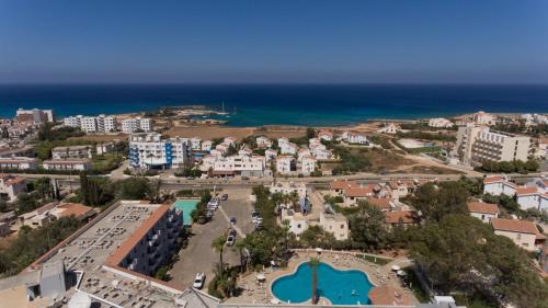 Narcissos Waterpark Resort - image 10