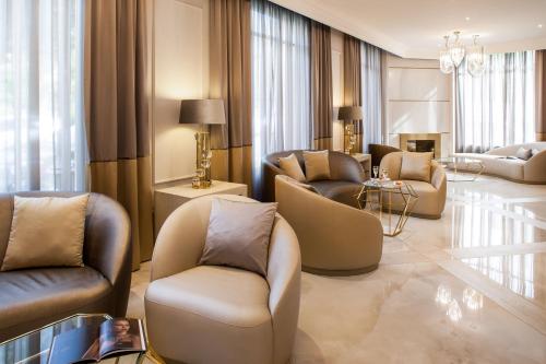 Αίθουσα υποδοχής, Hotel Dei Fiori Restaurant - Meeting & Spa in Αλάσιο