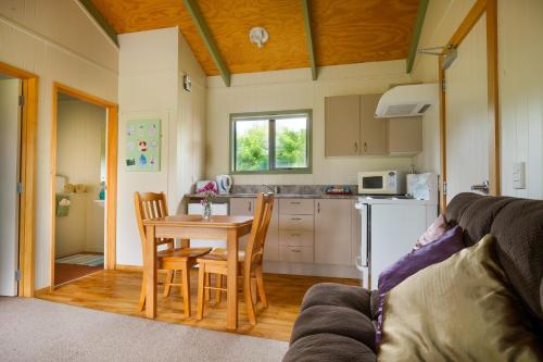Kitchen, Longbourne Lodge in Mosgiel