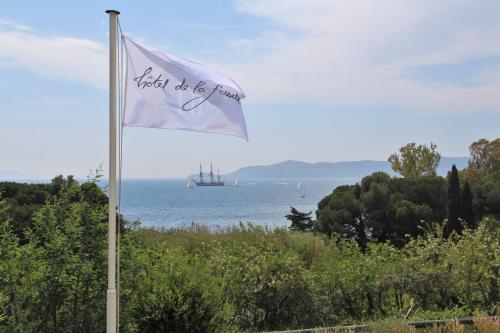 Hôtel de La Fossette - Hôtel - Le Lavandou