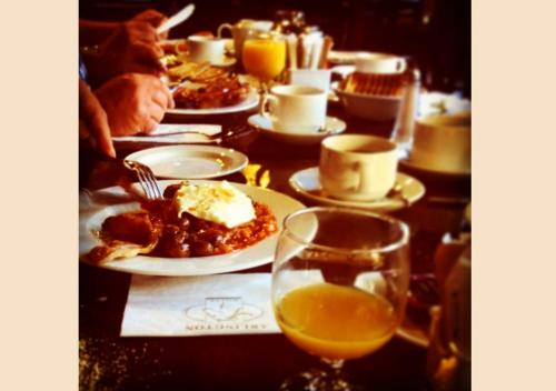 Arlington Hotel O'Connell Bridge - image 13