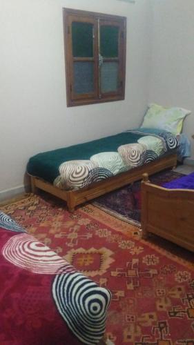 4 twin beds