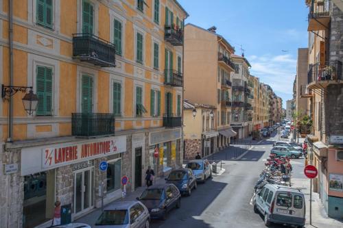 Appartement 3 pièces tout confort au centre de Nice - image 11