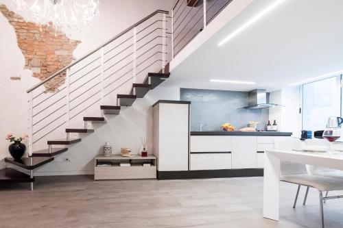 Silver Novella Luxury Apartment - Centro Storico