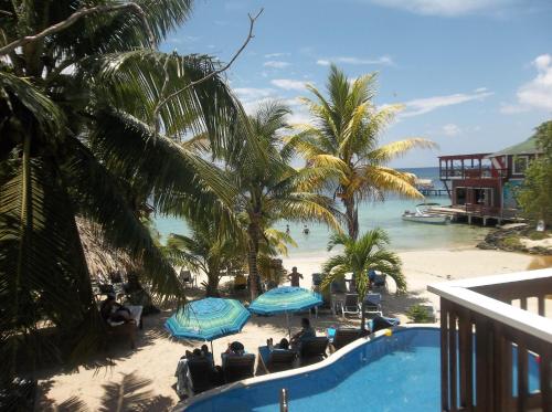 Fosters West Bay Resort - 전망