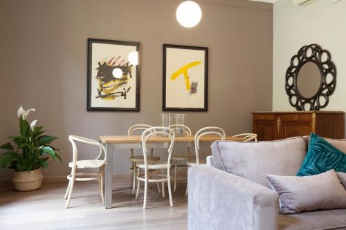 Superior Three-Bedroom Apartment image 5