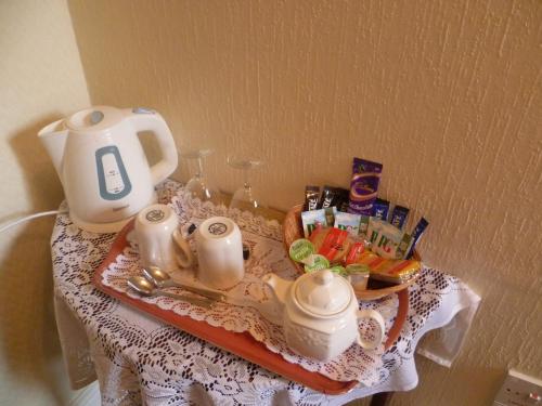 Acorn House - image 7