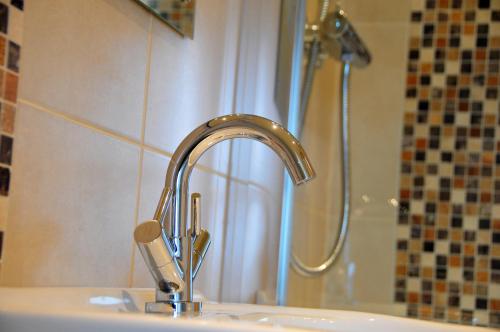 Schiehallion Hotel - image 11
