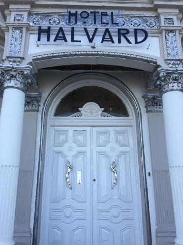 Halvard Hotel - image 11
