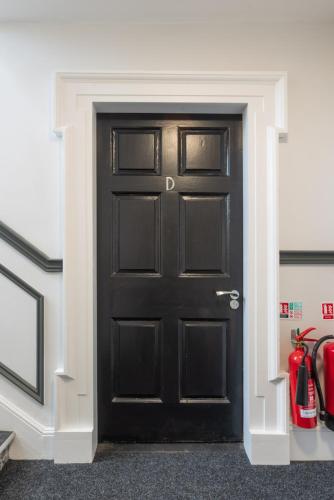Diamond House Apartments photo