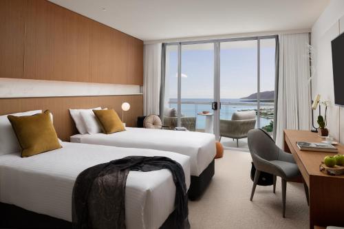 Family Room with Sea View