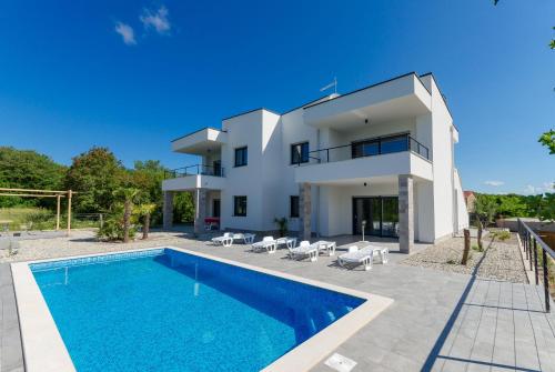 Apartments Laura - image 8