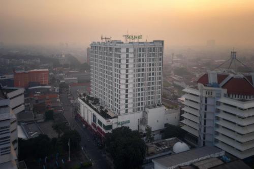 The Square Surabaya Hotel Powered by Archipelago Surabaya