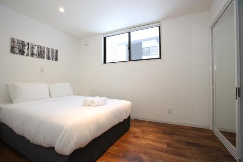 Three-Bedroom Chalet image 7