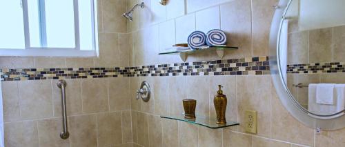 Ванная комната, Four Diamonds Park Villas in Анегада